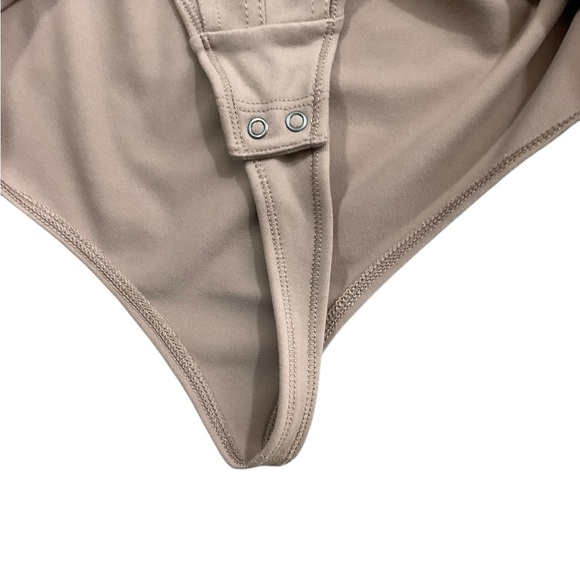 Abercrombie & Fitch Soft A&F Collection Bodysuit Large Taupe / Mocha Nude NWT - Picture 5 of 12